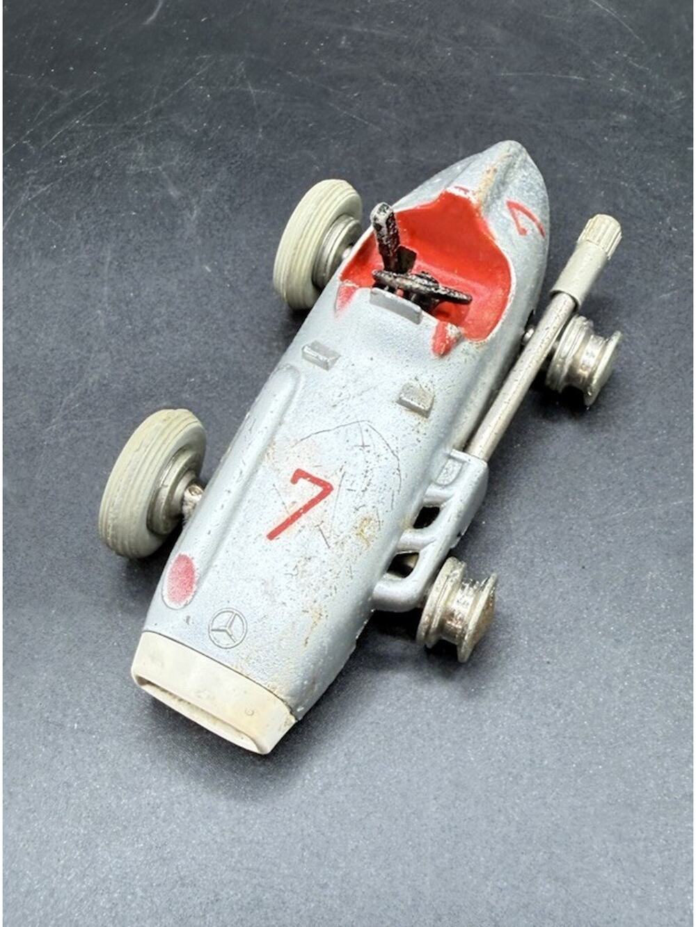 Schuco 1043 Micro Racer Mercedes Clockwork Racing Car Works! Missing 2 Tires C25